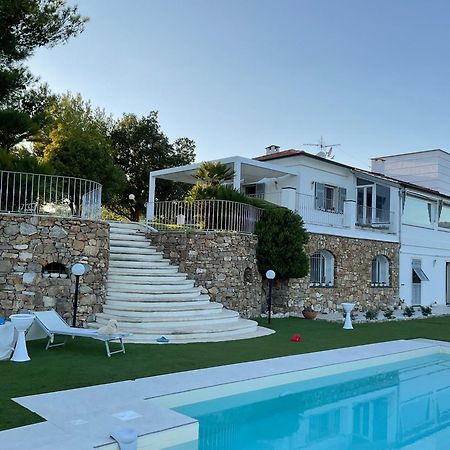 Villa Shambhala サン・バルトロメーオ・アル・マーレ エクステリア 写真
