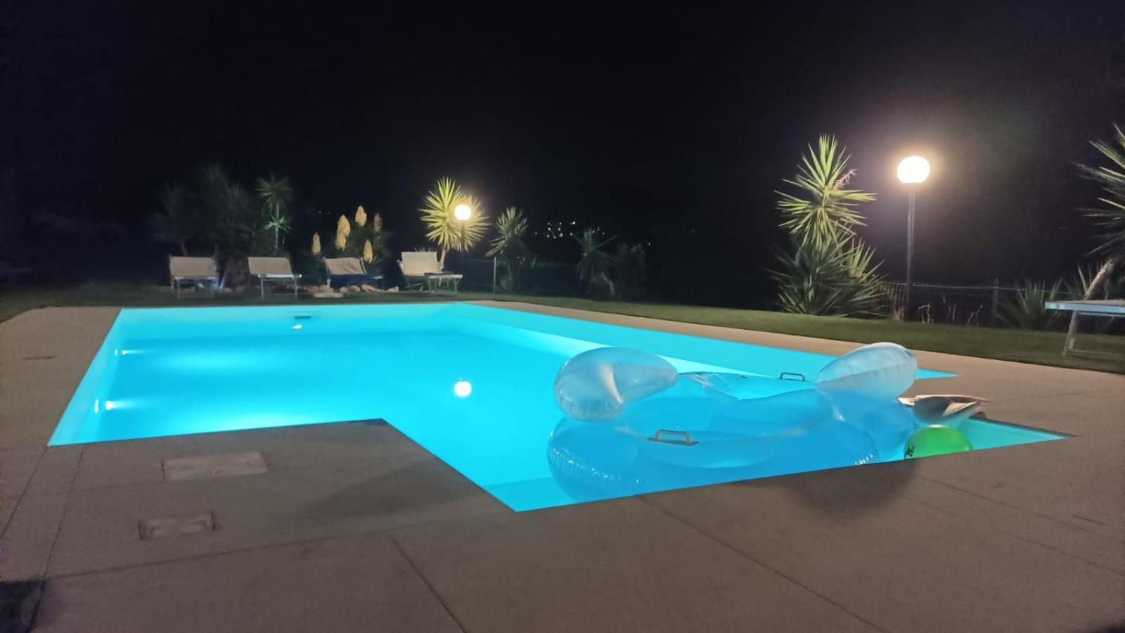 Villa Shambhala サン・バルトロメーオ・アル・マーレ エクステリア 写真