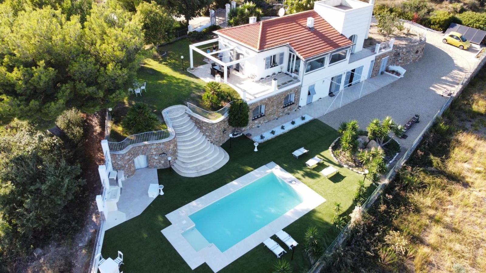 Villa Shambhala サン・バルトロメーオ・アル・マーレ エクステリア 写真