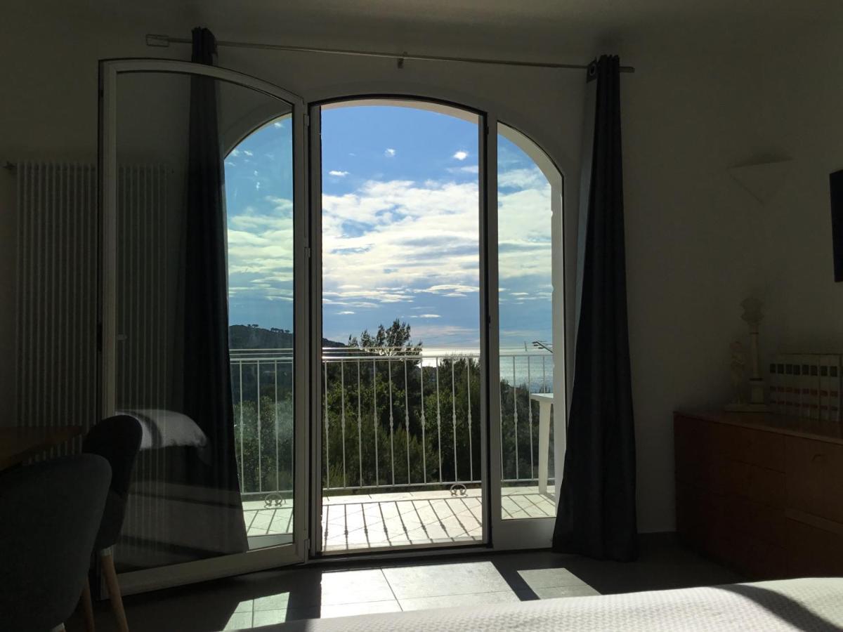 Villa Shambhala サン・バルトロメーオ・アル・マーレ エクステリア 写真